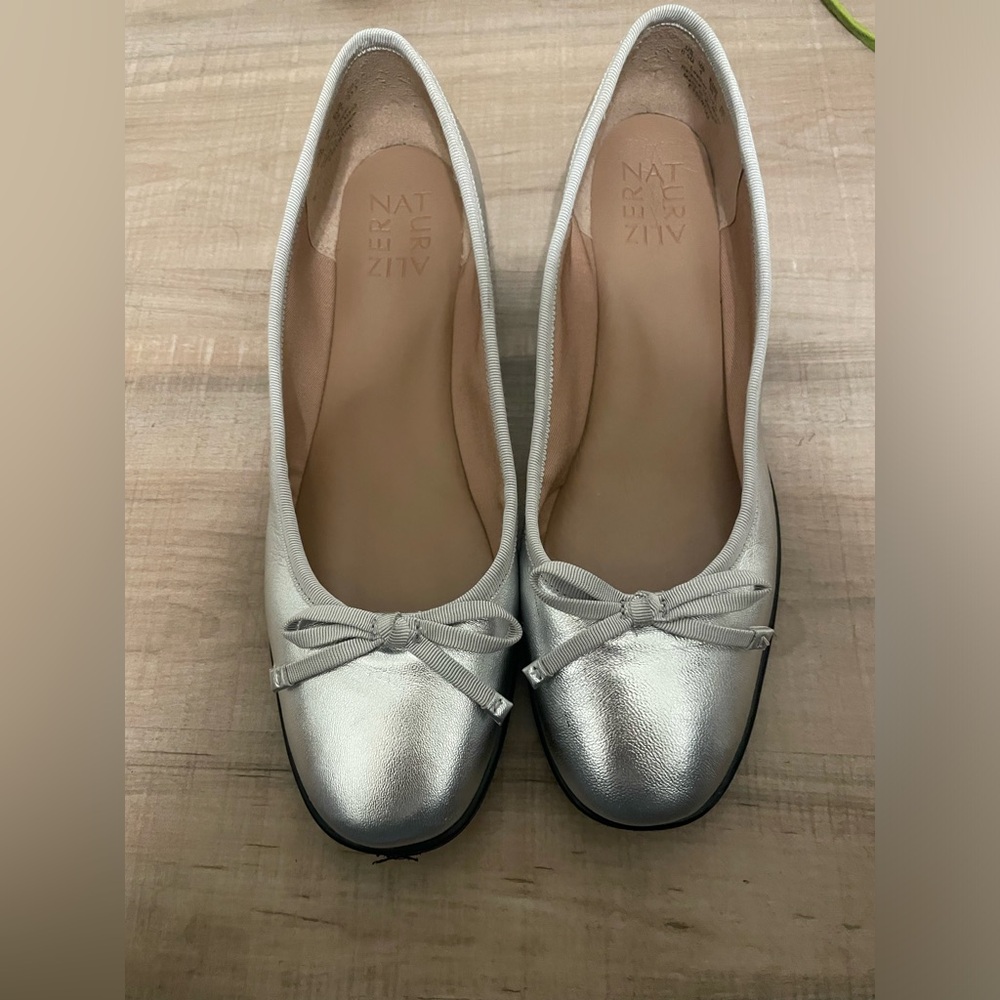 Naturalizer Ballet Flats